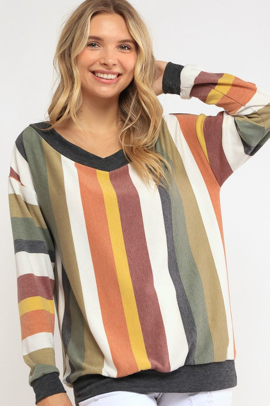 e Luna WIDE V NECK PLUS SWEATSHIRT