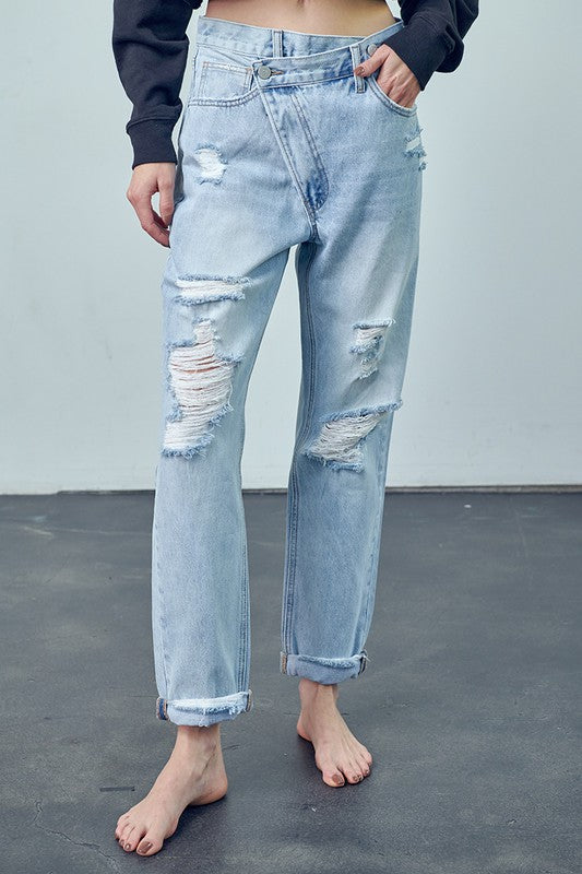 Denim Lab USA Crossover Boyfriend Jeans