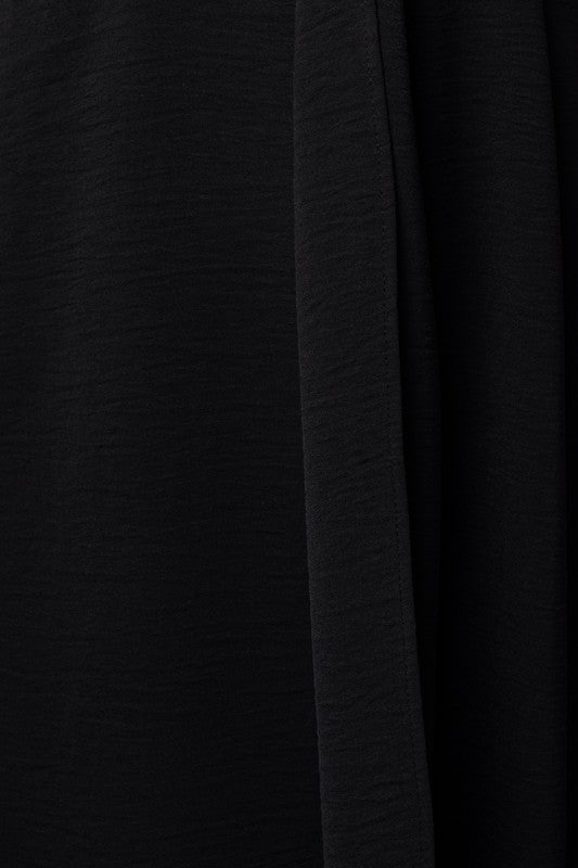 Gilli Solid V-Neck Midi Dress W-Front Knot