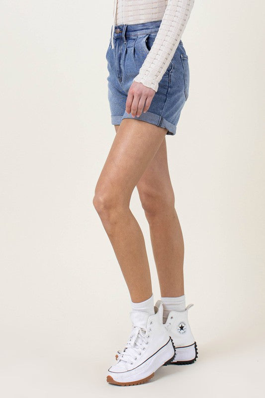 Vibrant M.i.U DENIM SHORTS W PIN TUCK DETAIL