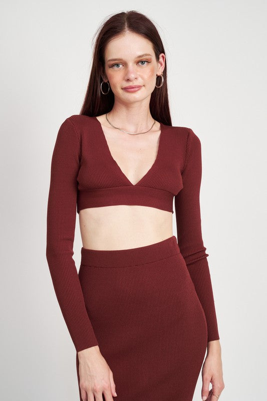 Emory Park V NECK CROPPED SWEATER TOP