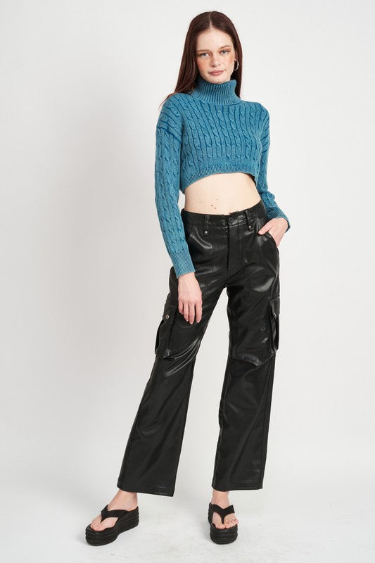 Emory Park TURTLE NECK CABLE KNIT CROP TOP