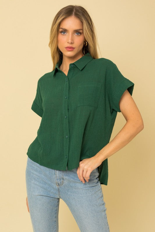 Gilli Short Sleeve Button Down Blouse