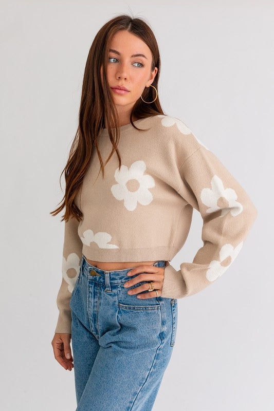 LE LIS Long Sleeve Crop Sweater with Daisy Pattern