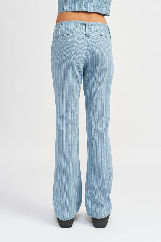 Emory Park LOW RISE FLARED JEANS