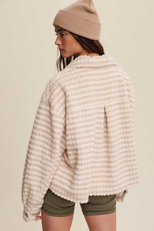 Load image into Gallery viewer, Listicle Plaid Fleece Shacket
