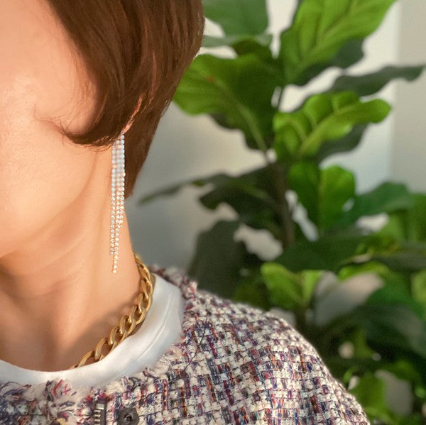 Load image into Gallery viewer, Ellison and Young So Influencer Earrings

