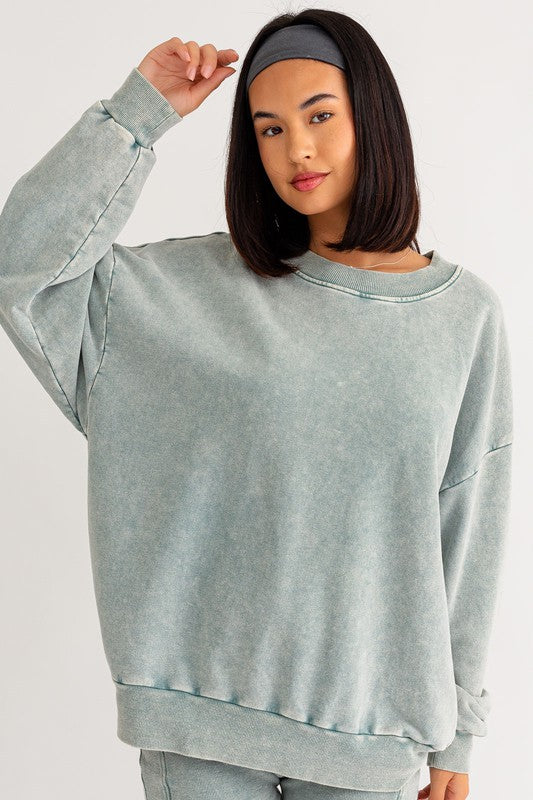 LE LIS Washed Oversized Pullover