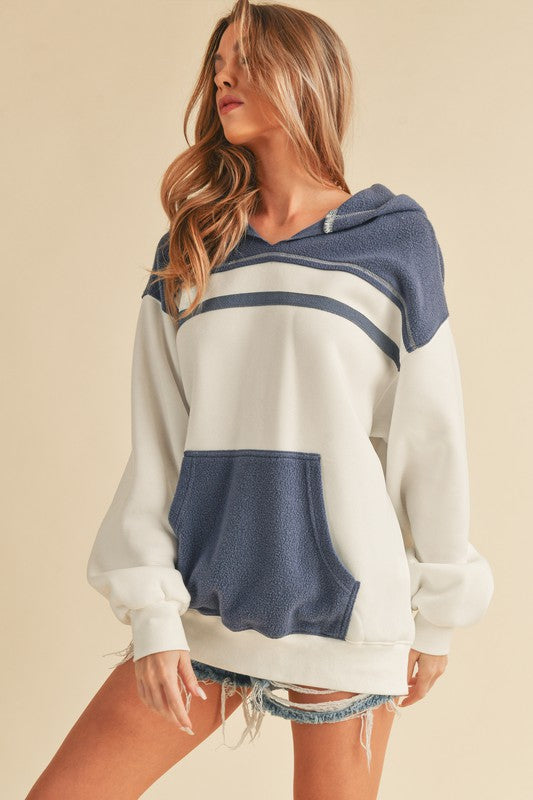 Aemi + Co Lari Hooded Sweatshirt