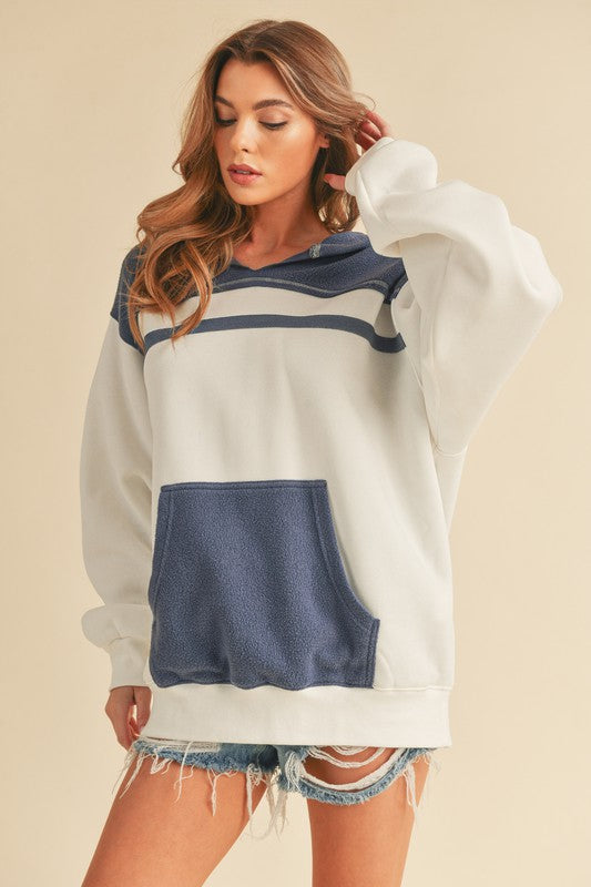 Aemi + Co Lari Hooded Sweatshirt