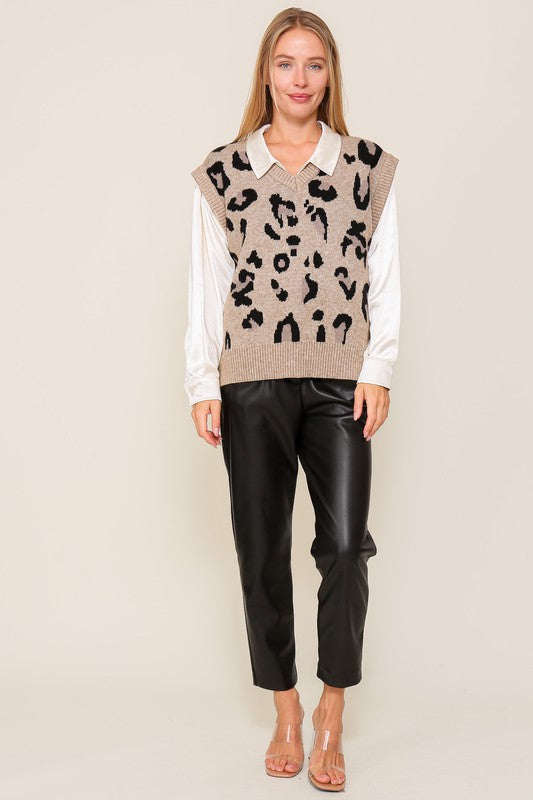 Load image into Gallery viewer, Lumiere Leopard Vest
