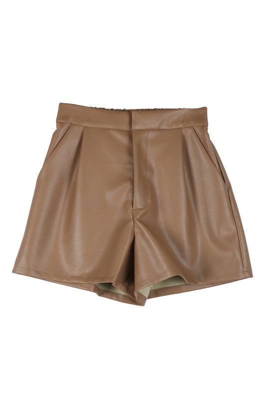 Load image into Gallery viewer, Lilou Vegan leather shorts
