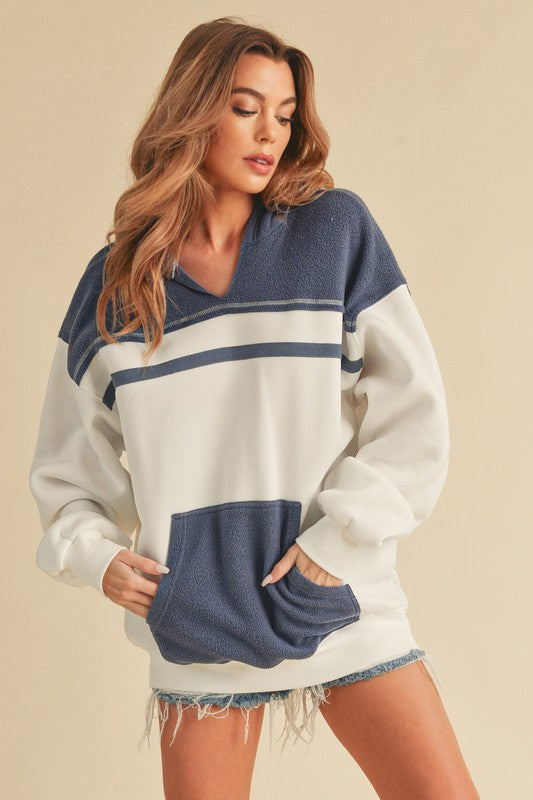 Aemi + Co Lari Hooded Sweatshirt