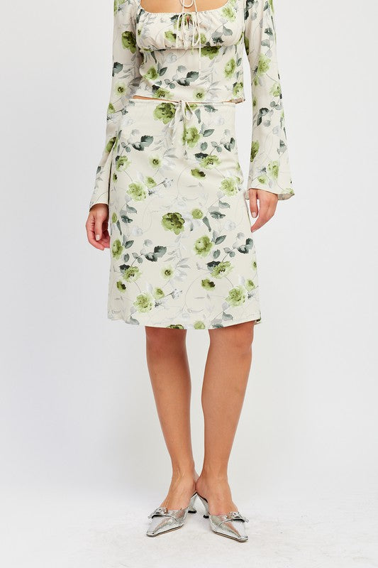 Emory Park FLORAL MIDI SKIRT WITH FRONT DRAWSTRING