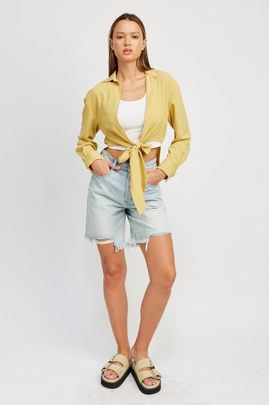 Emory Park TIE FRONT CROPPED BLOUSE