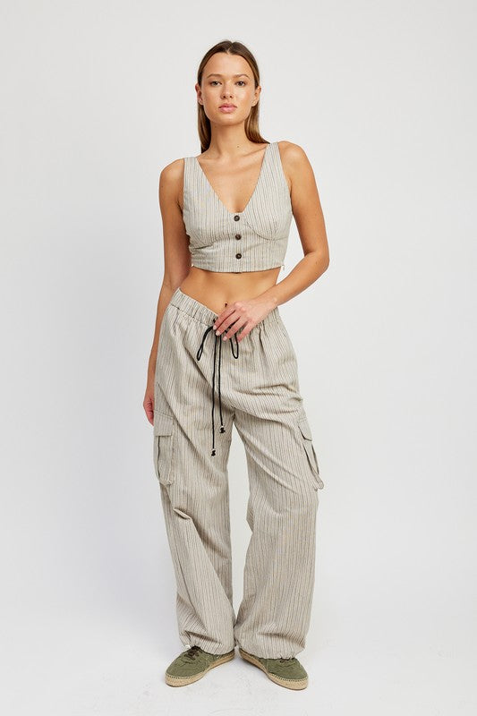 Emory Park STRIPED CARGO PANTS WITH WAIST DRAWSTRING