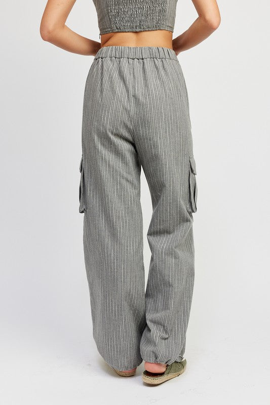 Emory Park STRIPED CARGO PANTS WITH WAIST DRAWSTRING