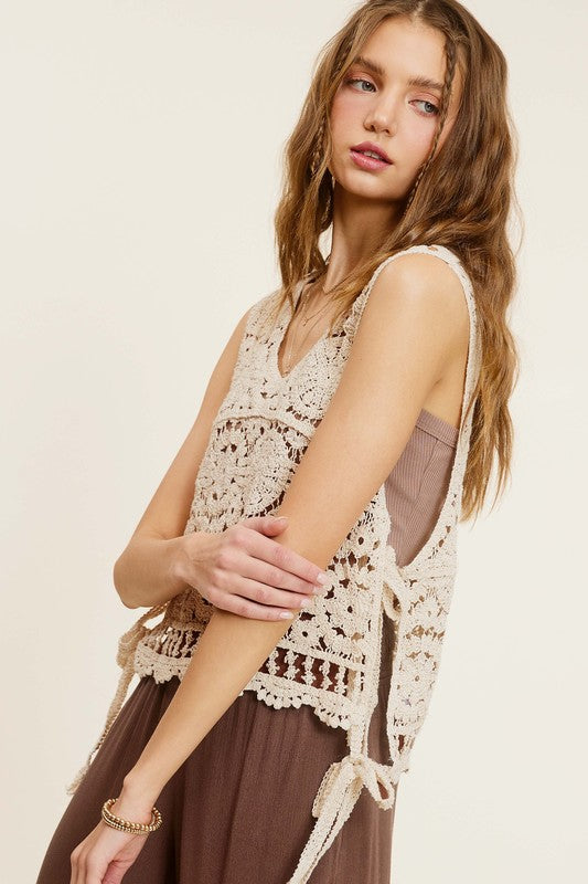 La Miel Self Side Tie Detailed Crochet Vest Top