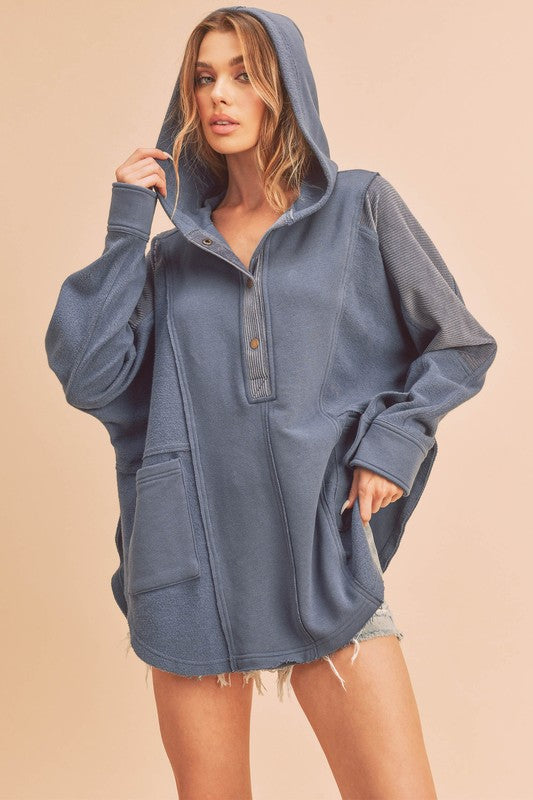 Aemi + Co Dove Hooded Pullover