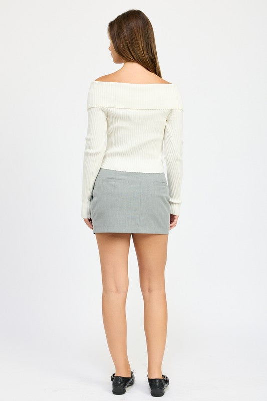 Emory Park MINI SKIRT WITH DIAGONAL BUTTON DETAIL