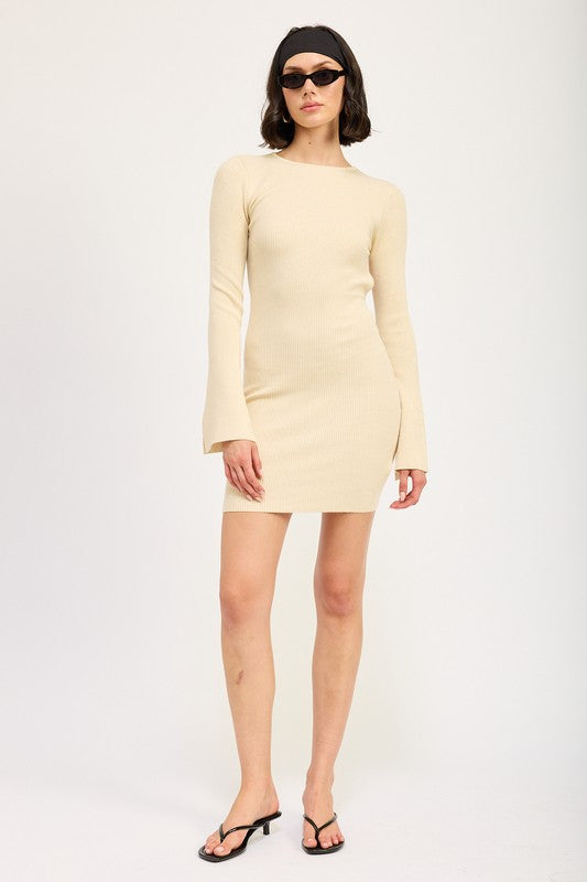 Emory Park LONG SLEEVE MINI DRESS WITH BACK CUTOUT