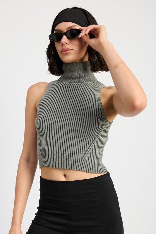 Emory Park TURTLE NECK RIBBED SLEEVELESS TOP