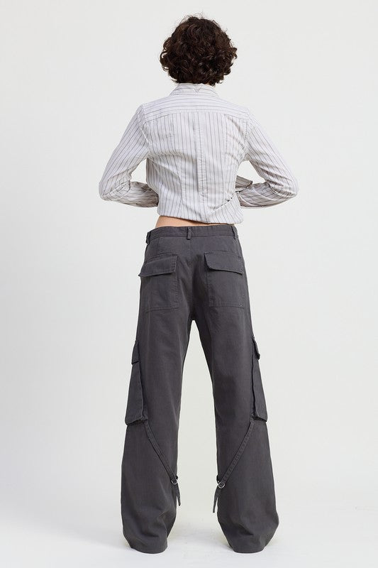 Emory Park Baggy CARGO PANTS WITH POCKET DETAIL