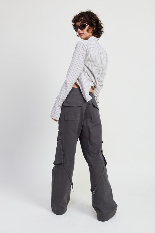 Emory Park Baggy CARGO PANTS WITH POCKET DETAIL