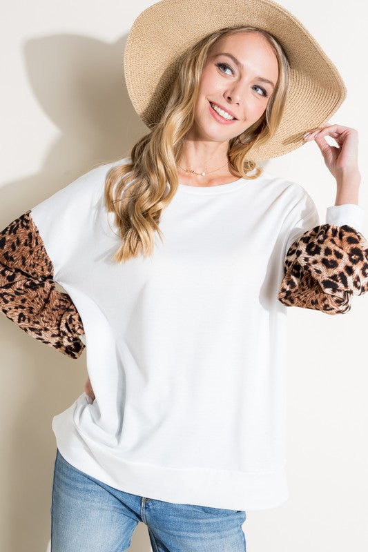 e Luna ANIMAL MIXED VOLUME SLEEVE TOP