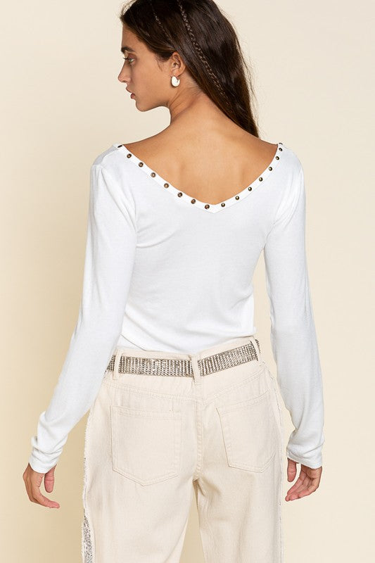 Load image into Gallery viewer, POL Studded Ribbed V-Neck Top
