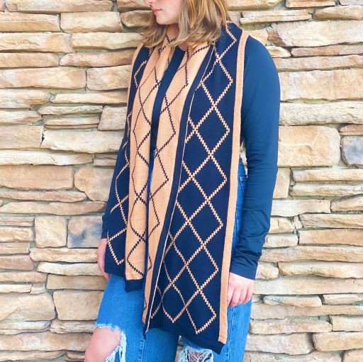 Ellison and Young Paris Class Knit Scarf