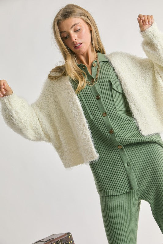 Davi & Dani Solid V Neck Cardigan