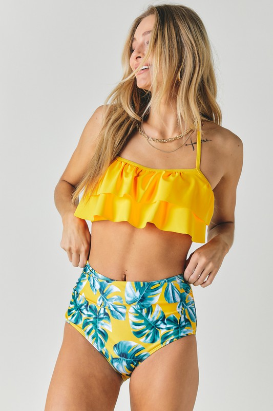 Load image into Gallery viewer, Davi &amp;amp; Dani Solid Ruffle Top And Printed Bottom Swimsuit
