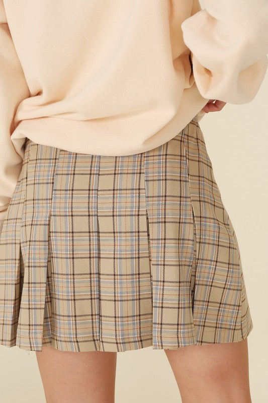 Load image into Gallery viewer, Lilou Plaid pleated mini skirt
