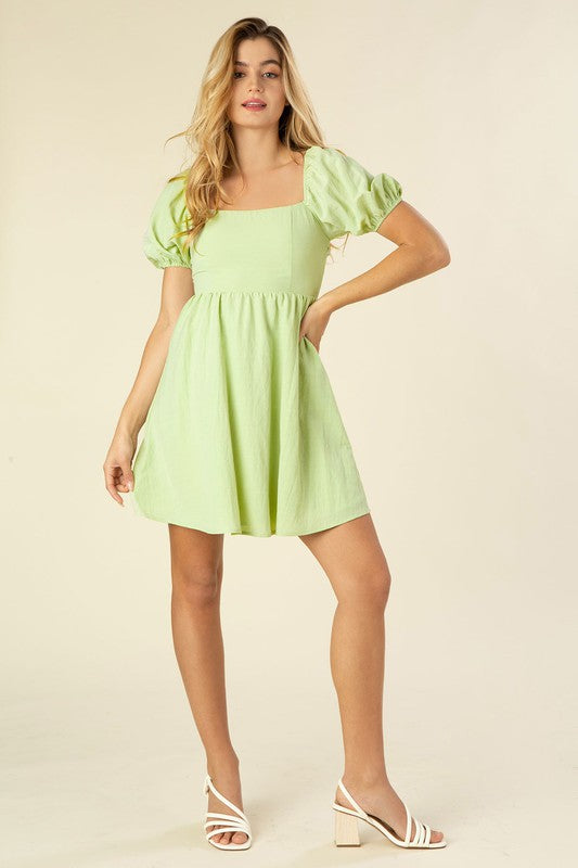 Lilou Tie back dress with puff sleeves