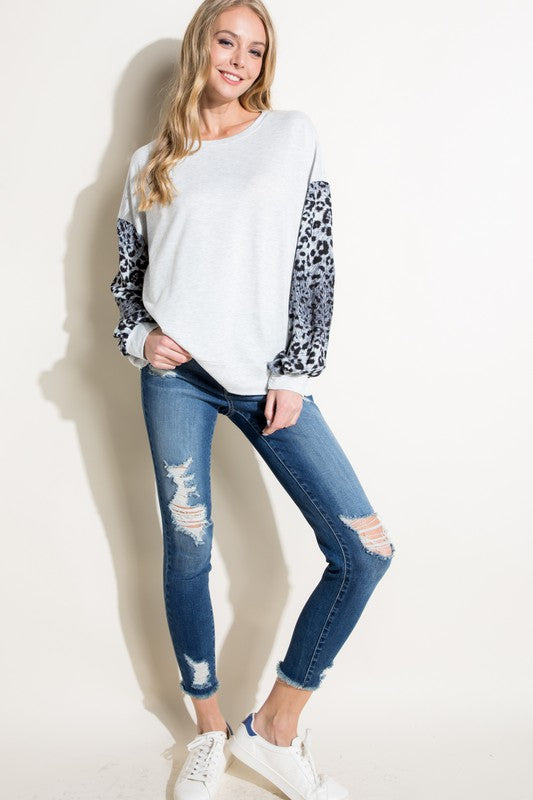 e Luna ANIMAL MIXED VOLUME SLEEVE TOP