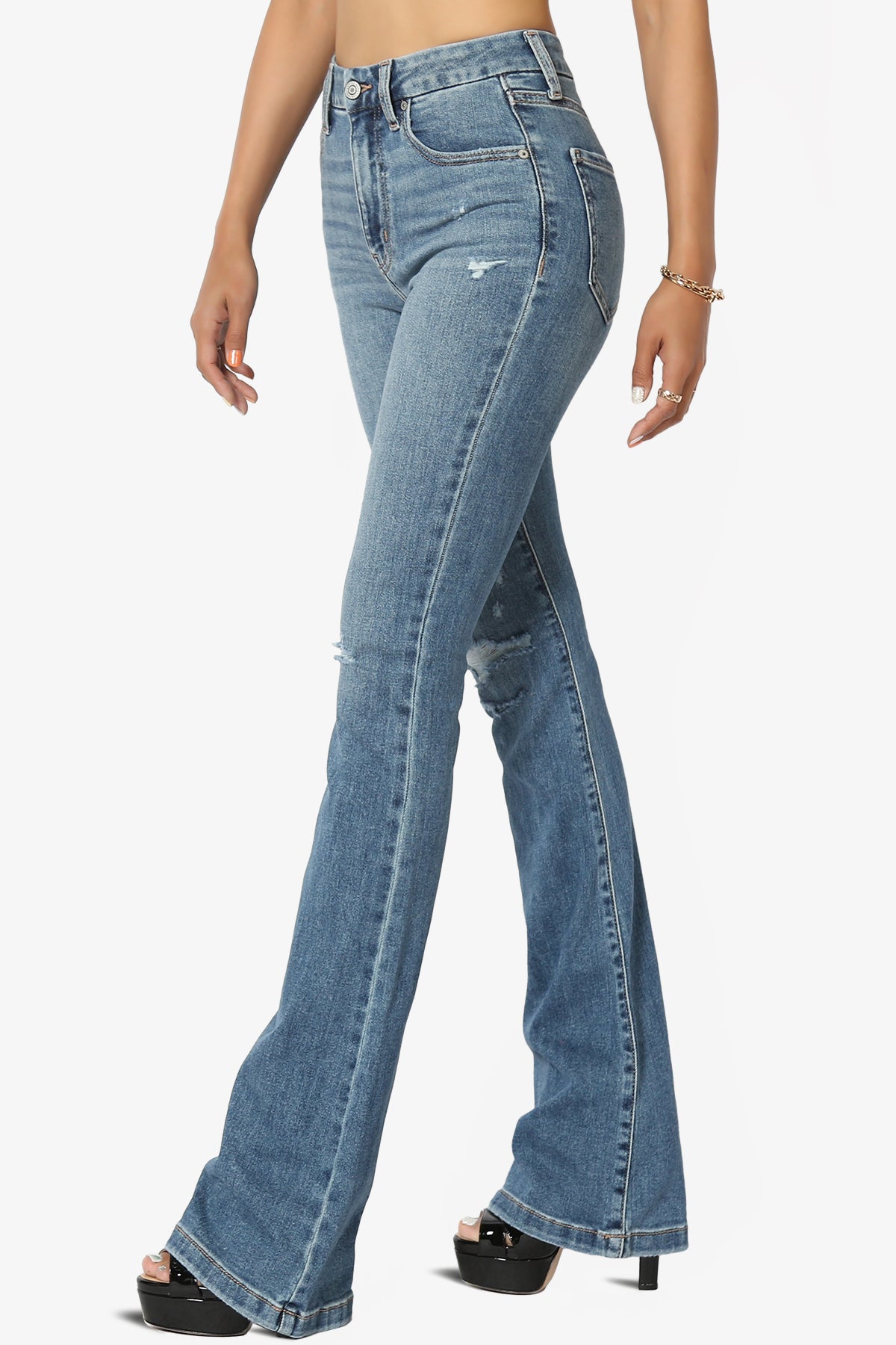Load image into Gallery viewer, Aliyah Super High Rise Flare Jeans in LIVLY MEDIUM_1
