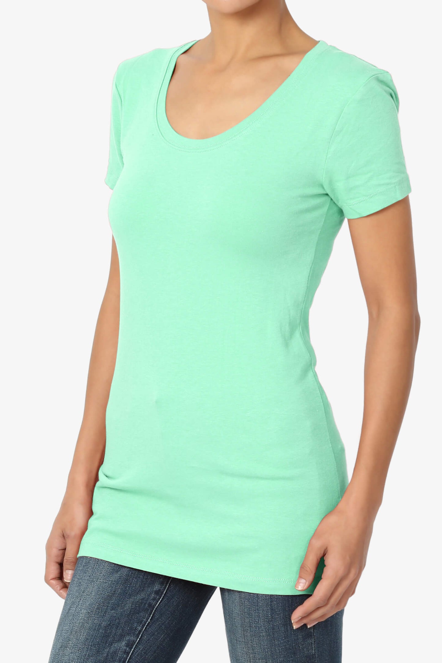 Candela Scoop Neck T-Shirts MINT_3