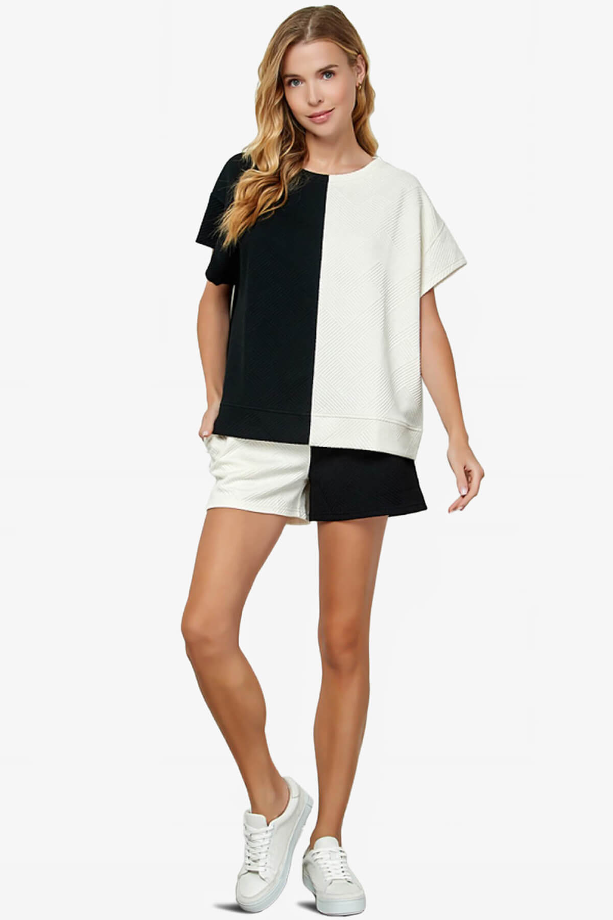 Lassy Textured Colorblock Short Sleeve Top BLACK AND WHITE_5