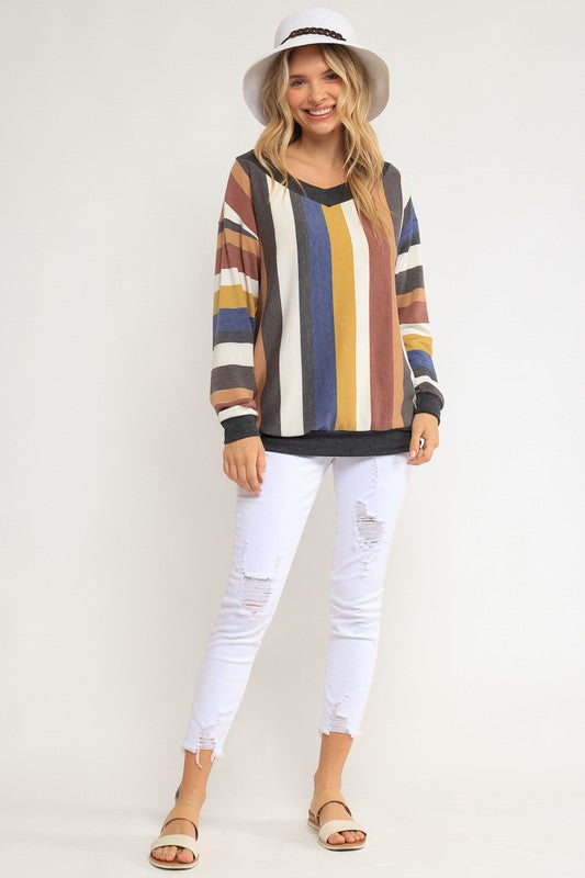 e Luna WIDE V NECK PLUS SWEATSHIRT