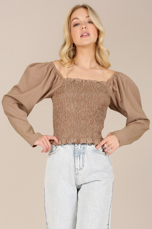 Load image into Gallery viewer, Lilou LS square neck smocking top

