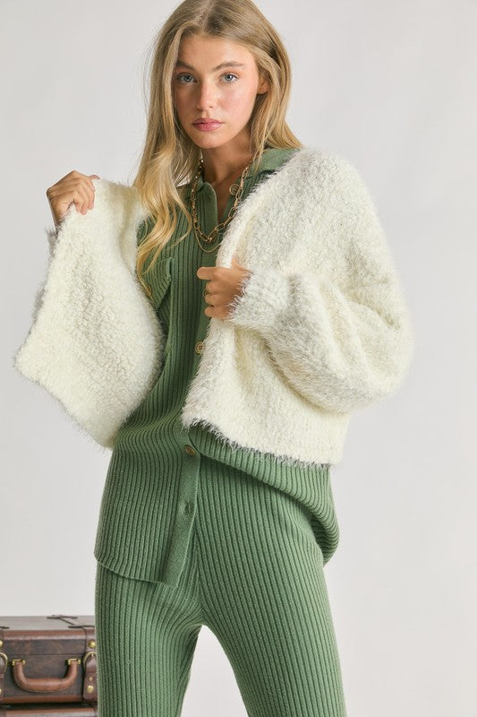 Davi & Dani Solid V Neck Cardigan