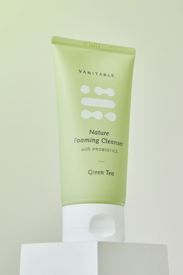 Vanitable Nature Foaming Cleanser Green Tea 180ml