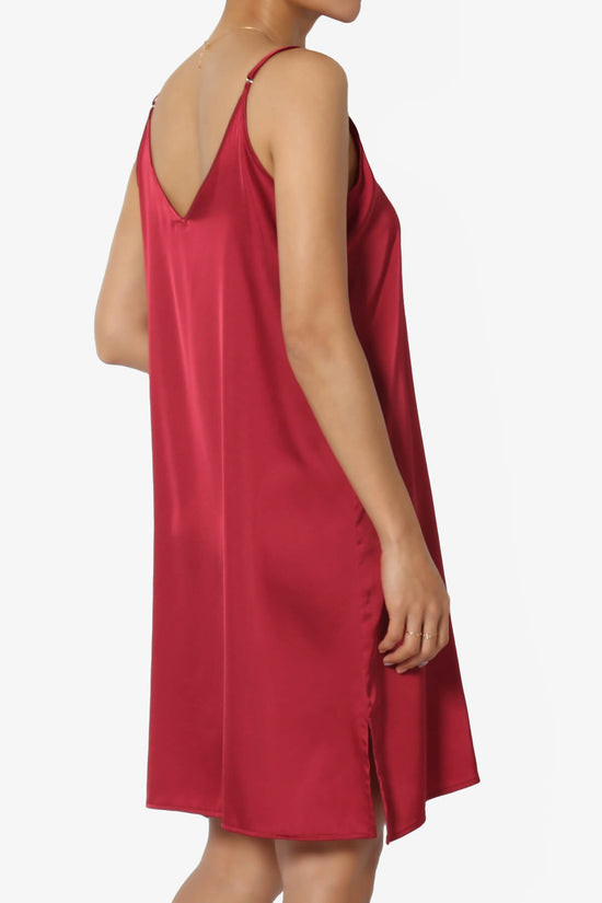 Load image into Gallery viewer, Brodiee Stretch Satin Charmeuse Slip Dress BURGUNDY_4
