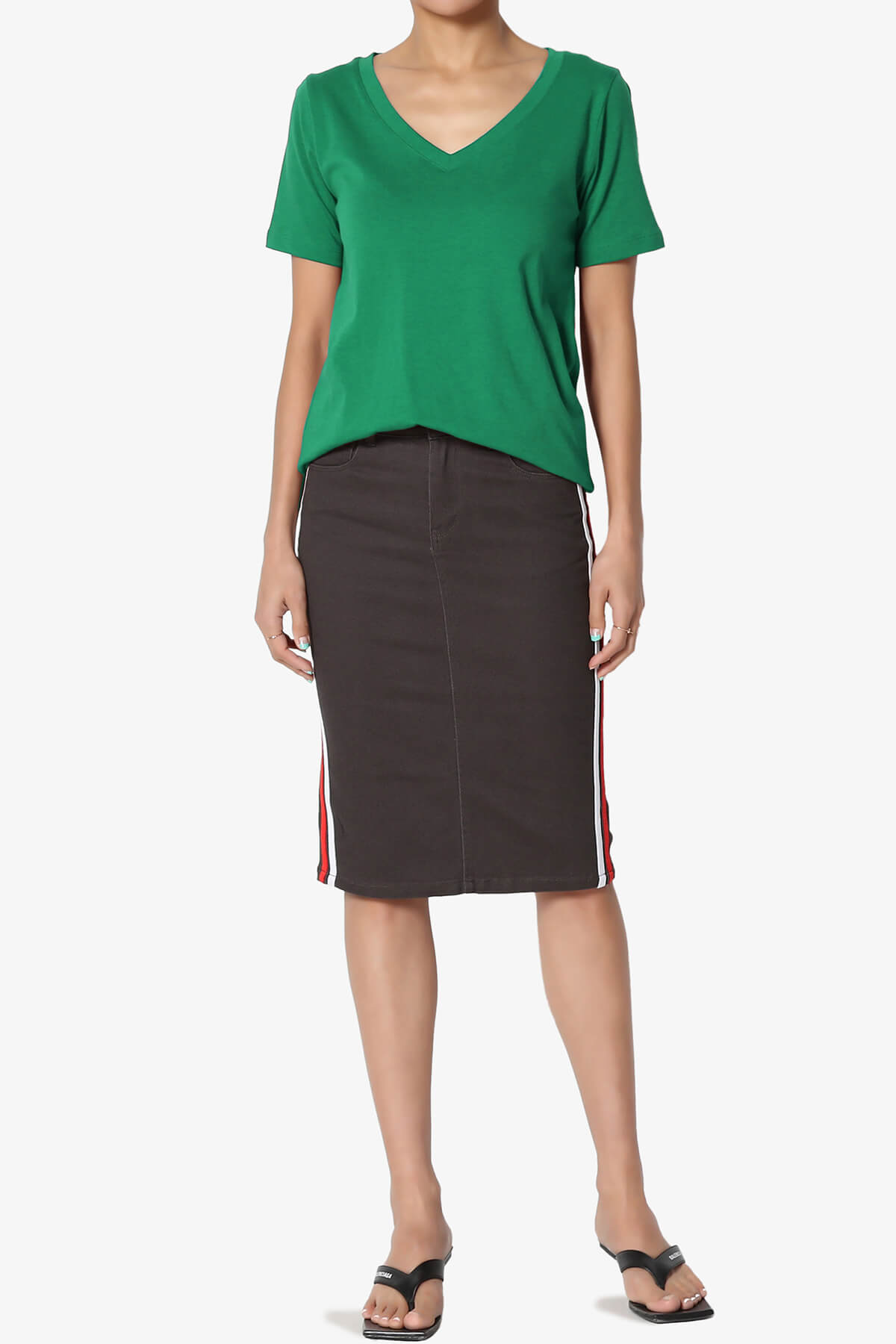 Load image into Gallery viewer, Elora V-Neck Short Sleeve T-Shirt KELLY GREEN_6
