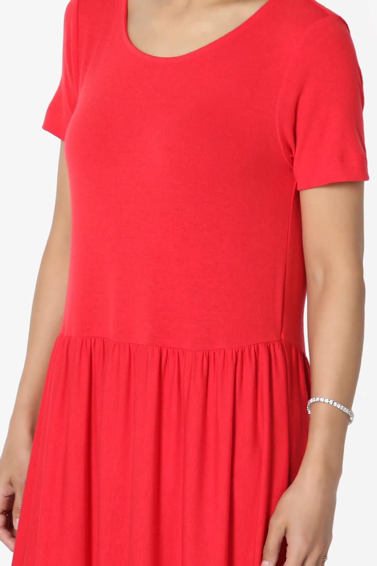 Macie Short Sleeve Tiered Jersey Long Midi Dress RED_5