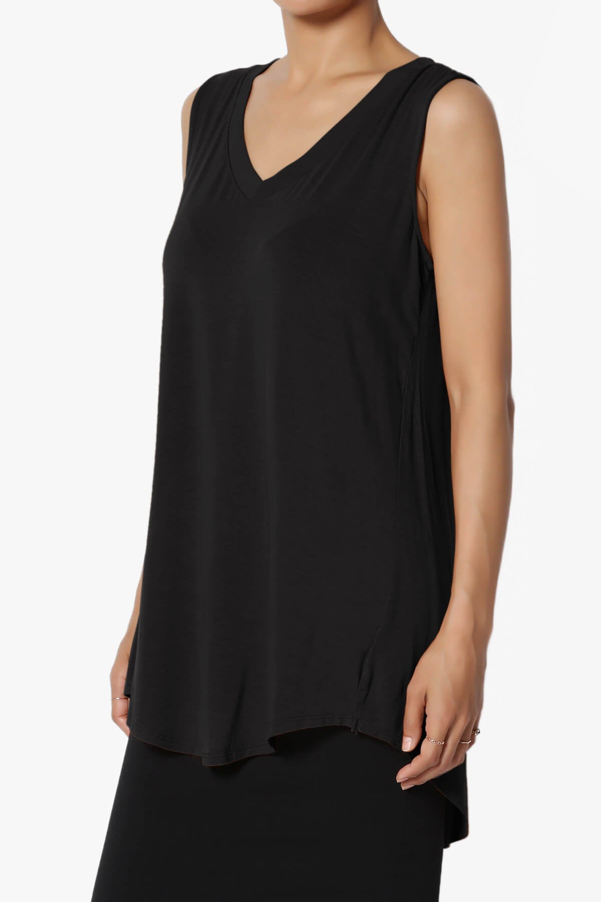 Load image into Gallery viewer, Myles Sleeveless V-Neck Luxe Jersey Top BLACK_3
