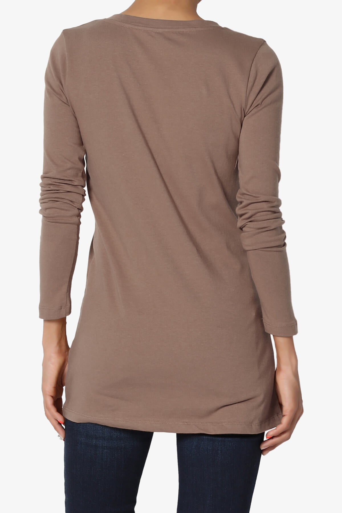 Load image into Gallery viewer, Lasso Cotton V-Neck Long Sleeve Tee MOCHA_2
