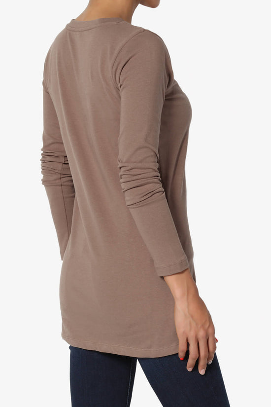 Load image into Gallery viewer, Lasso Cotton V-Neck Long Sleeve Tee MOCHA_4
