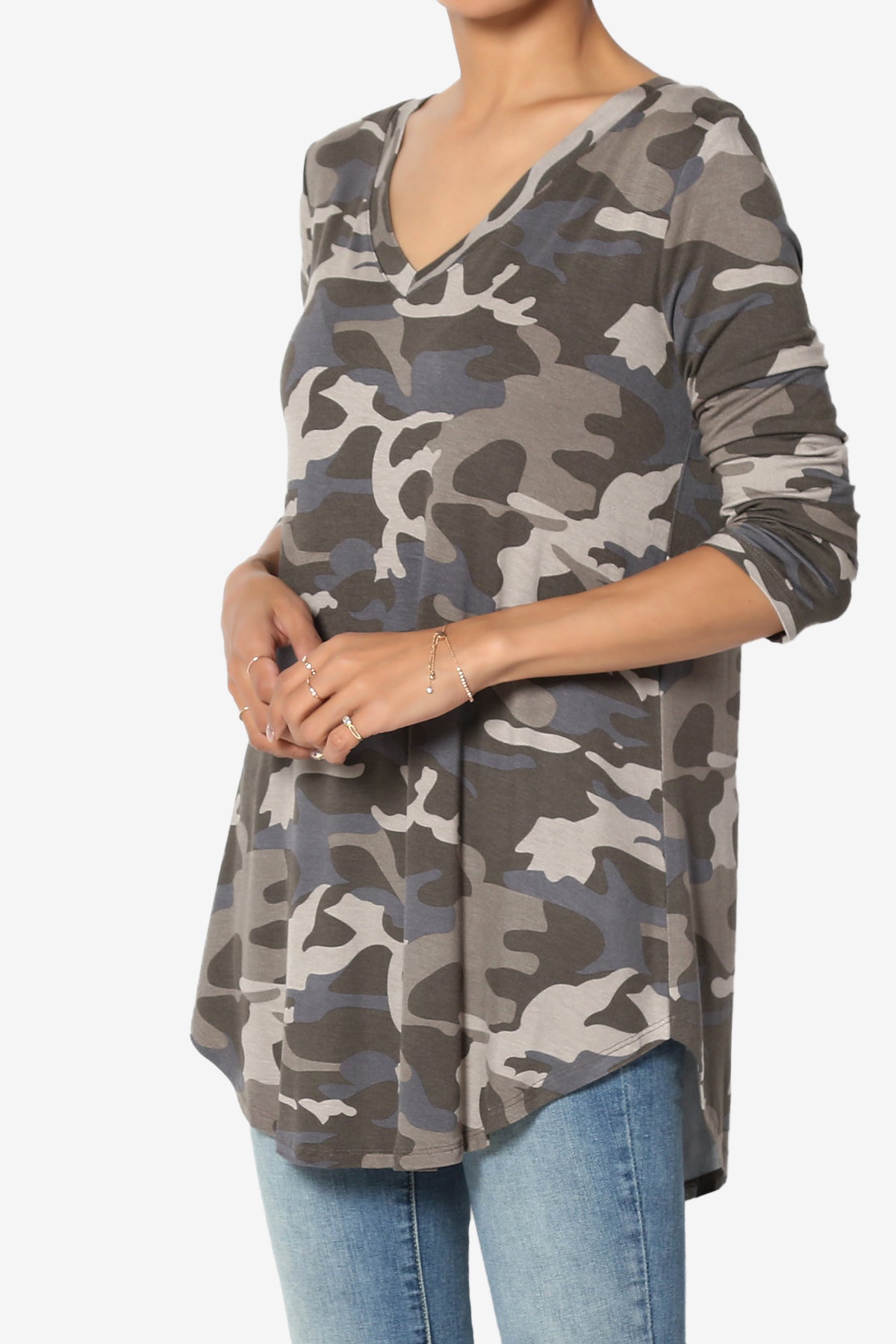 Load image into Gallery viewer, Quintana Camo V-Neck 3/4 Sleeve Top DUSTY OLIVE_3
